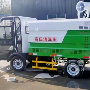 电动四轮高压清洗车