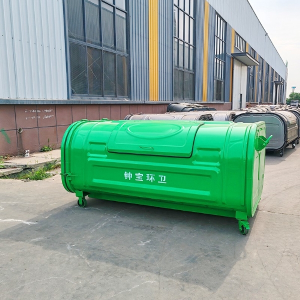 2.3米勾臂式压膜垃圾箱