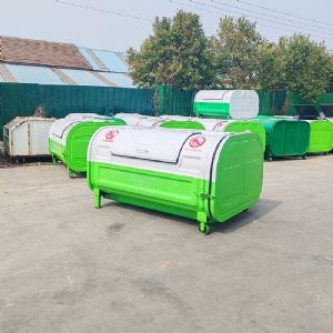 自装自卸型垃圾箱