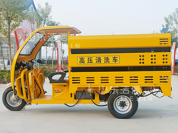 电动驾驶室高压清洗车简介 电动驾驶室高压清洗车简介