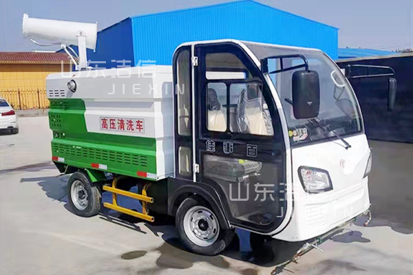 电动四轮高压清洗车特点