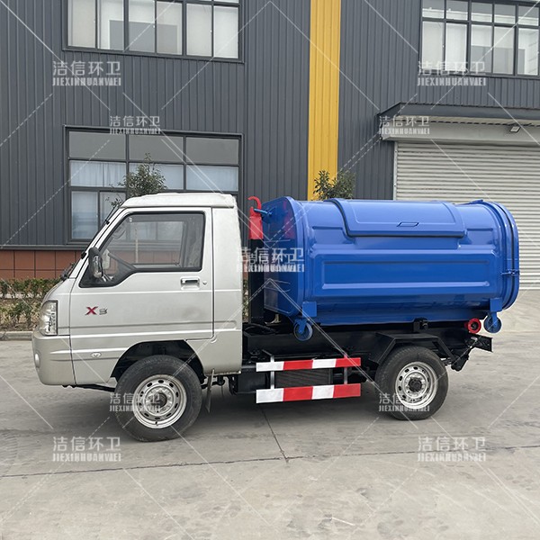 勾臂垃圾车
