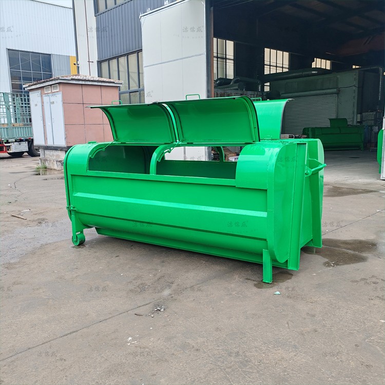 5个全绿6方勾臂垃圾箱发往辽宁